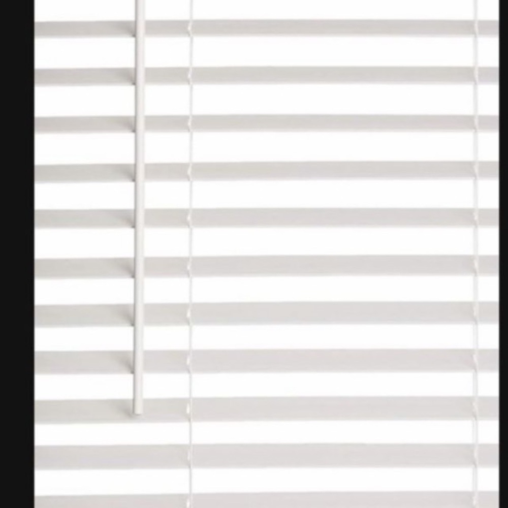 White Horizontal Window Blinds